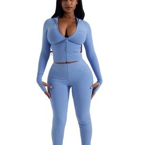Women's Sky Blue High-Waist Leggings and Zip-Up Top Set